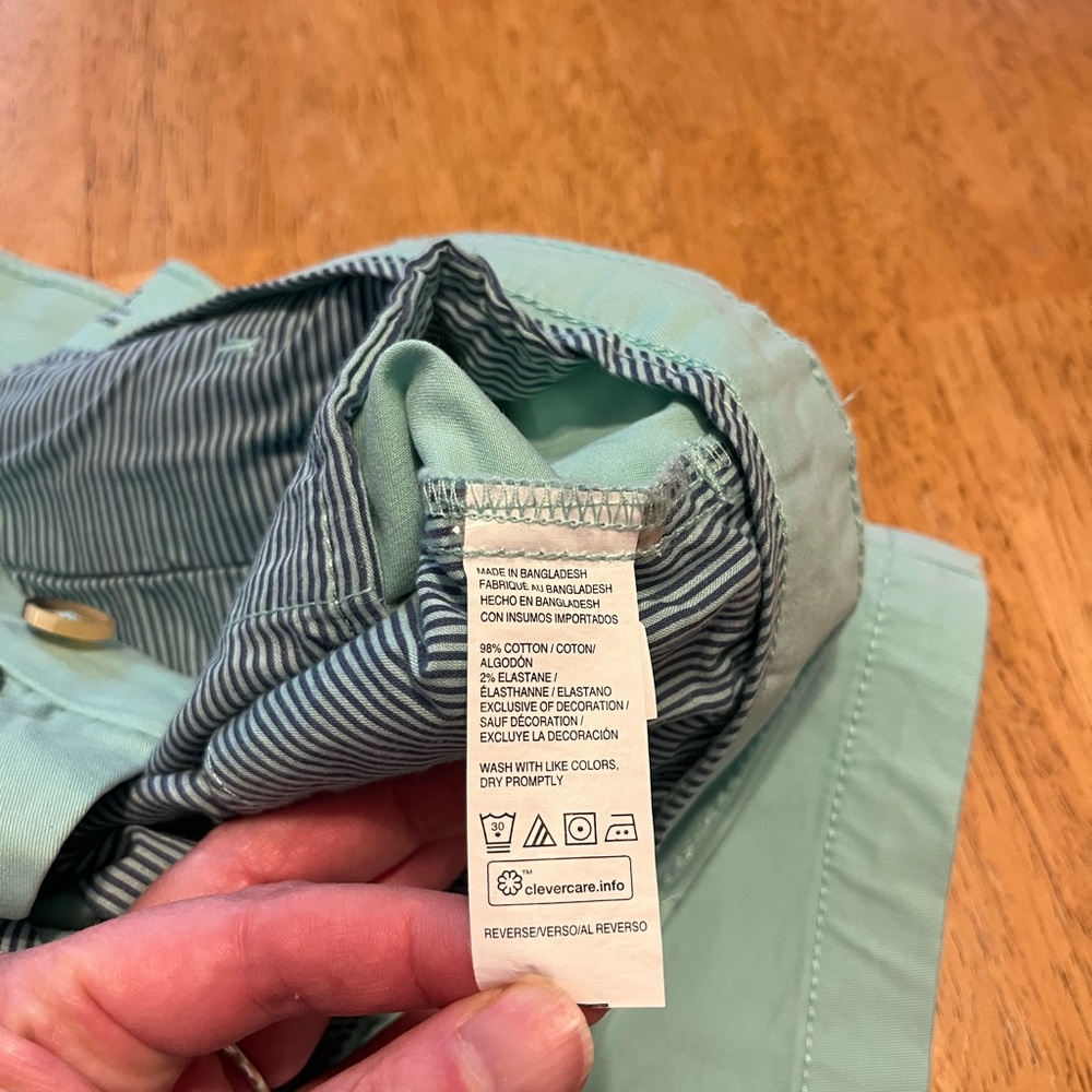 $60 NWT IZOD Men's Light Blue Shorts, size 34, 7” inseam - Picture 8 of 9